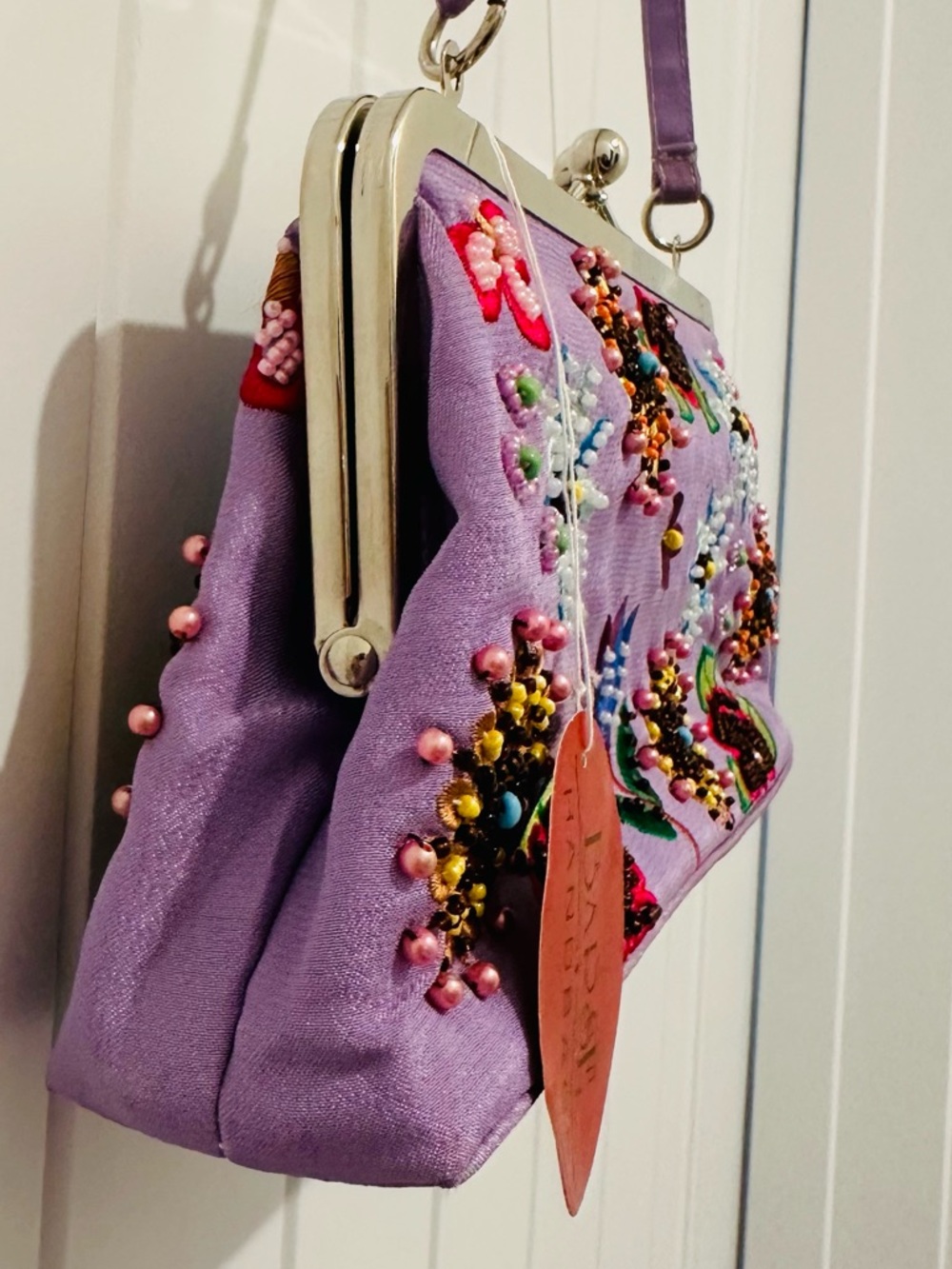 🌺NWT Vintage Floral Embroidered Lavender Clutch - Picture 6 of 15